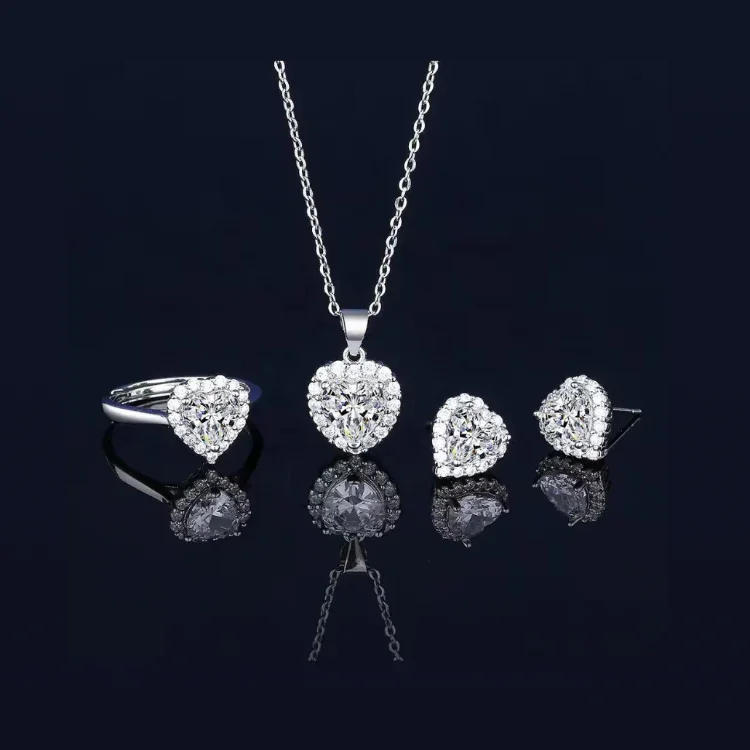 Heart Shape Moissanite Diamond Jewelry Set for Women – D Color VVS Fine Jewelry (Earring, Ring & Pendant Set)